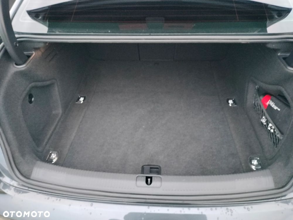Audi A4 - 13