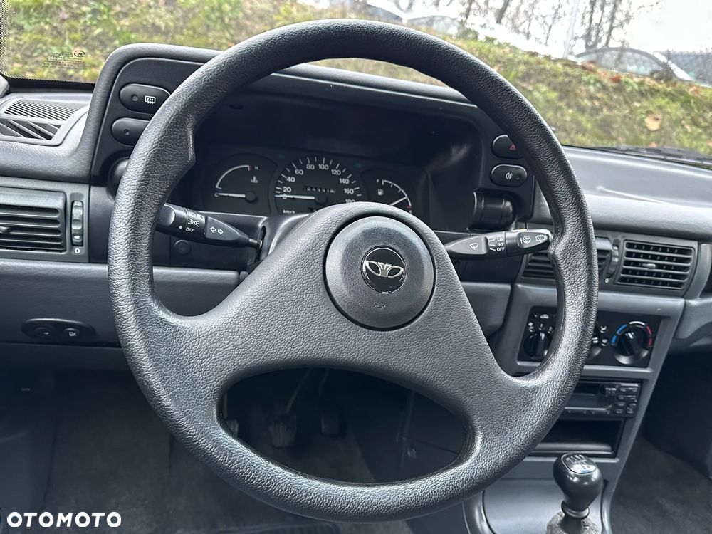 Daewoo Nexia - 15