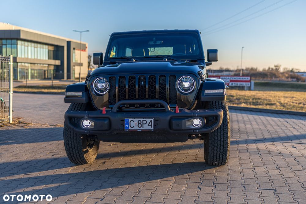 Jeep Wrangler 3.6 Unlim Sahara - 36