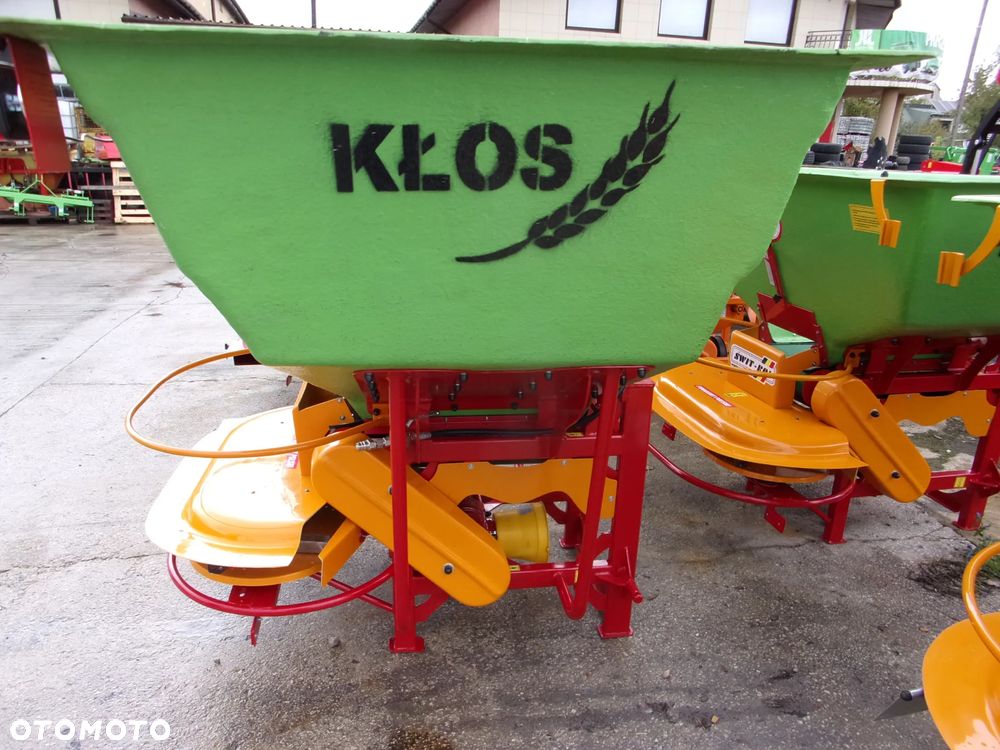 Inny Rozsiewacz nawozów i wapna, taśmowy jedno i dwu tarczowy Kłos, Motyl 300, 400, 600, 800 1000 litrów, Rozsiewacz nawozów dwutarczowy ABRA2 - MAXI, Semior, Unior, Unior2, Mini, Mini2, Rozsiewacz dwutarczowy DEX-WAL (Lift, Tornado duo Turbo), Rozsiewacz nawozów Pronar  FD1-M05 - 8