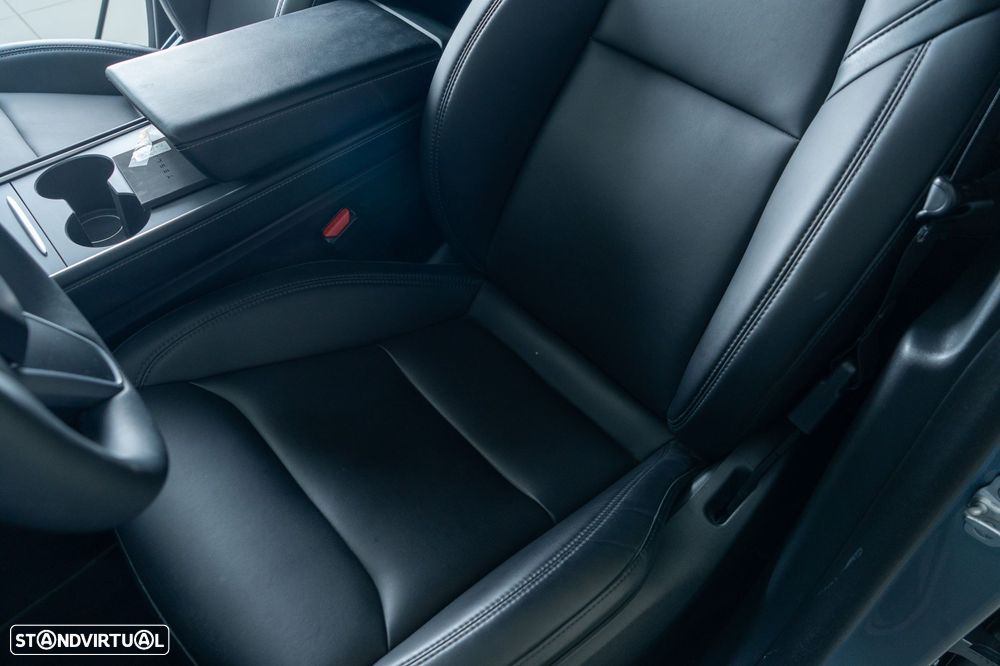 Tesla Model Y Performance Tração Integral - 8