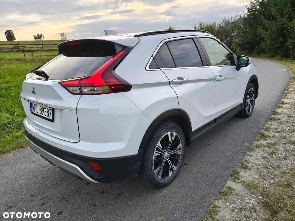 Mitsubishi Eclipse Cross - 32
