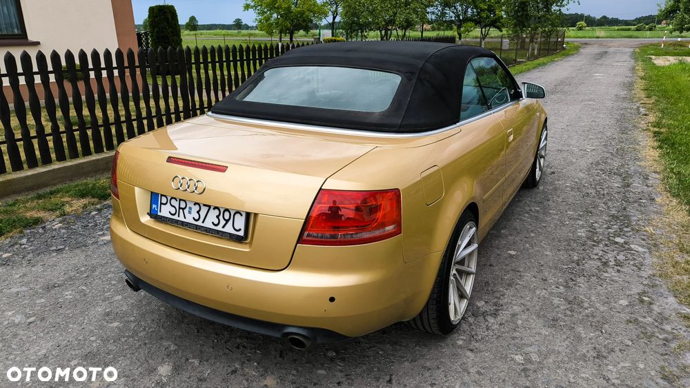 Audi A4 Cabrio - 12