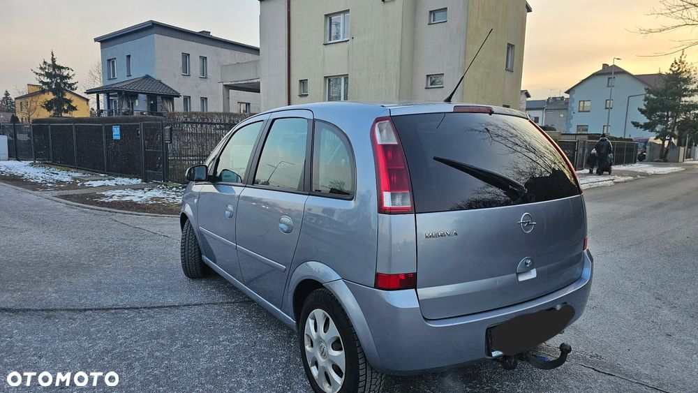 Opel Meriva 1.6 16V (Essentia) - 3