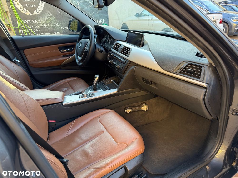 BMW Seria 3 320d Efficient Dynamics Edition - 12