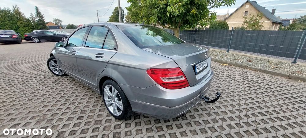 Mercedes-Benz Klasa C - 25
