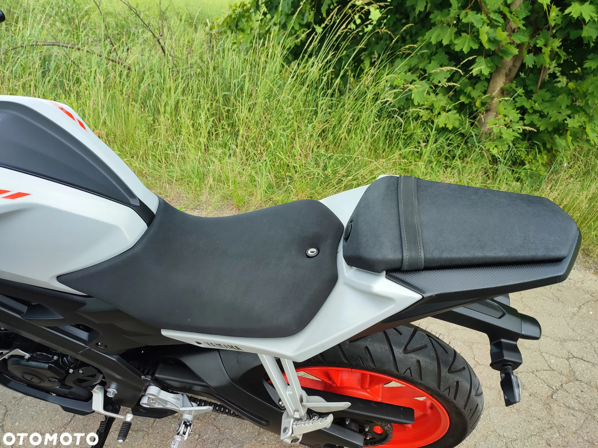Yamaha MT - 32