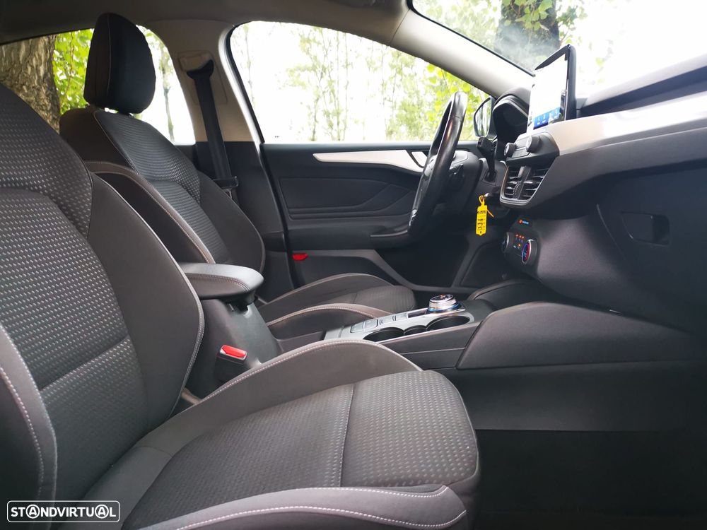 Ford Focus 1.5 TDCi EcoBlue Vignale Aut. - 13