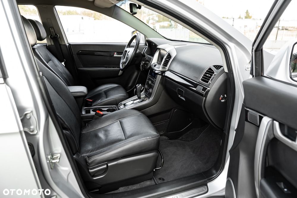 Chevrolet Captiva - 22