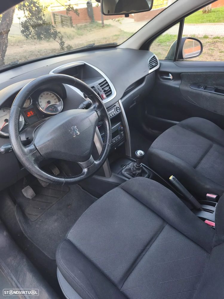 Peugeot 207 1.4 16V Open - 8