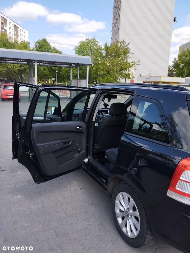 Opel Zafira 1.7 CDTI - 11