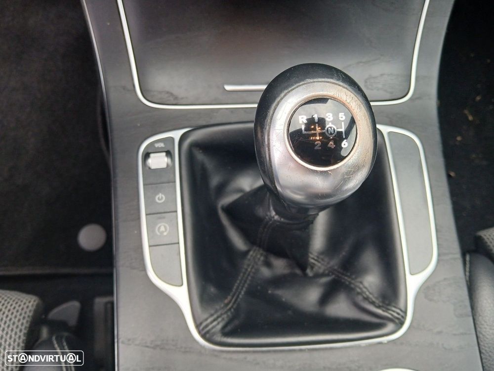 Mercedes-Benz C 220 d Avantgarde - 19