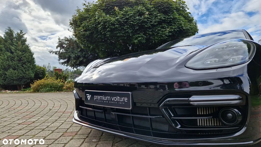 Porsche Panamera Turbo - 16