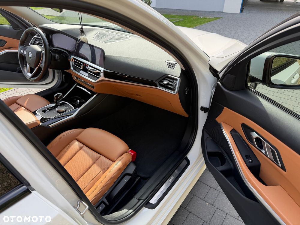 BMW Seria 3 - 11