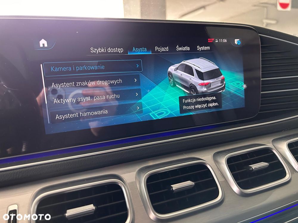 Mercedes-Benz GLE 300 d 4-Matic - 28