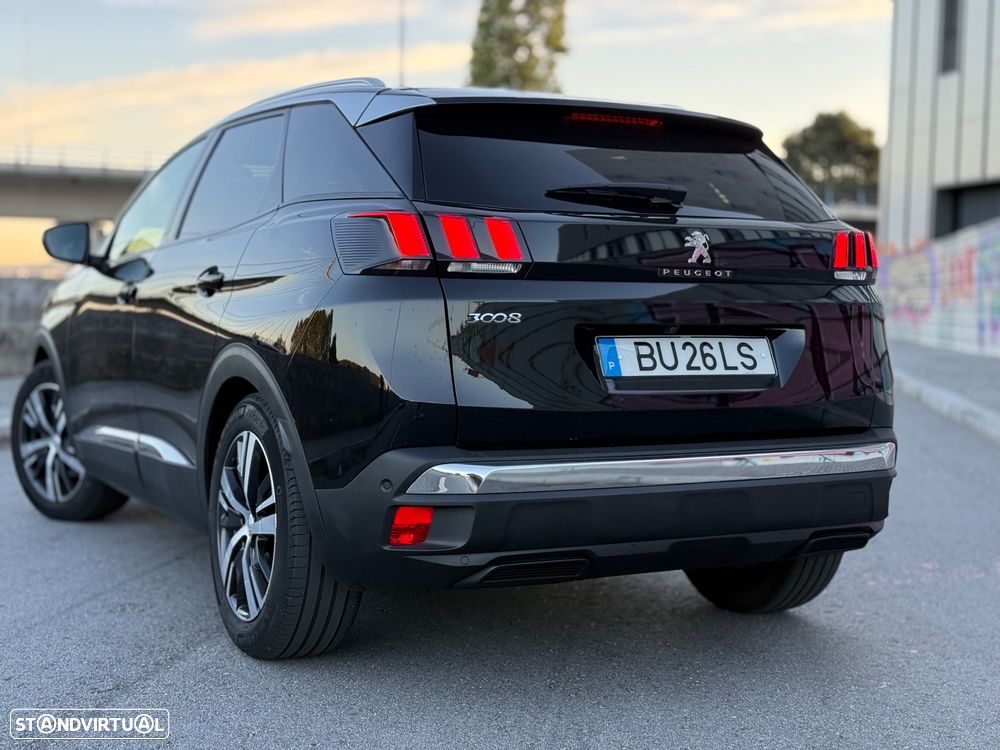 Peugeot 3008 1.2 PureTech Allure EAT8 - 4