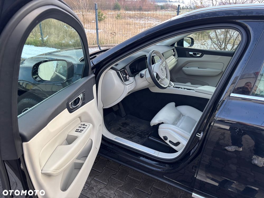 Volvo XC 60 D4 AWD Inscription - 11