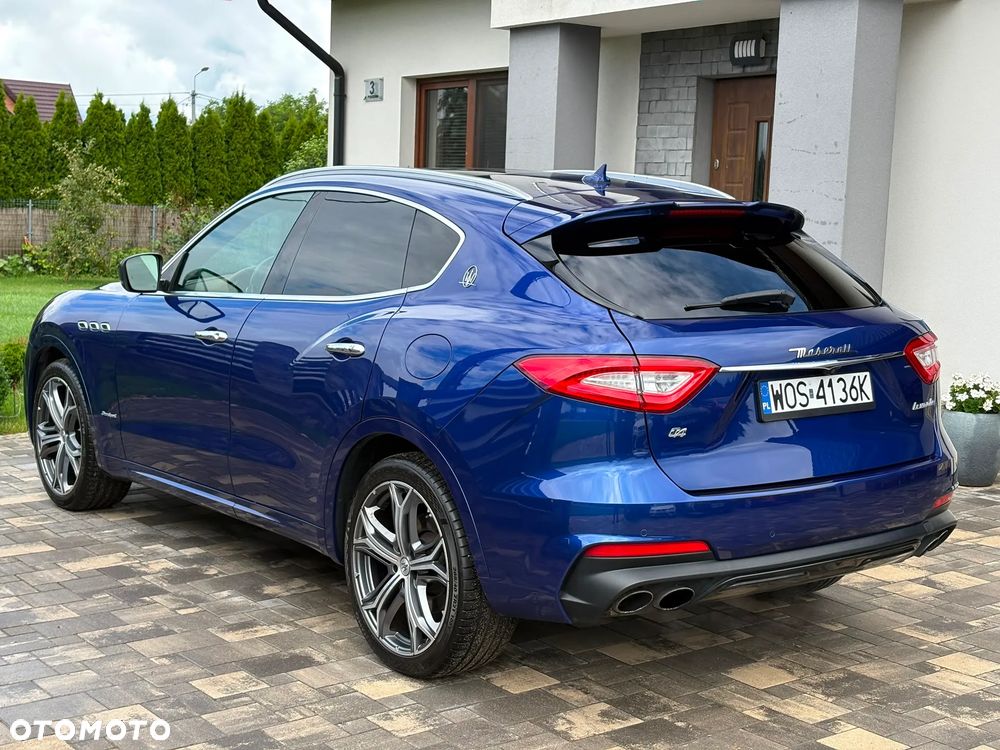 Maserati Levante - 7