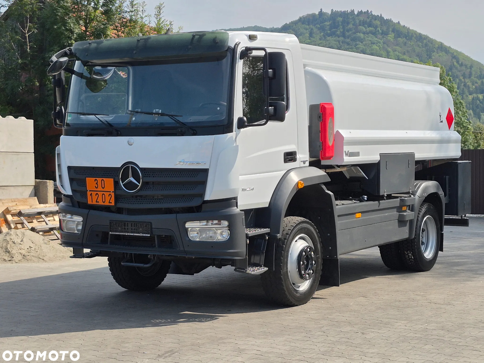 Mercedes-Benz ATEGO 15 240 AUTOCYSTERNA 4X4 !!! - 6