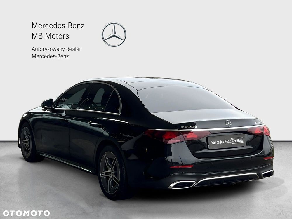 Mercedes-Benz E-Class 2025 photo 3