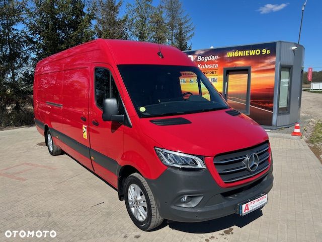 Mercedes-Benz Sprinter 319 - 3