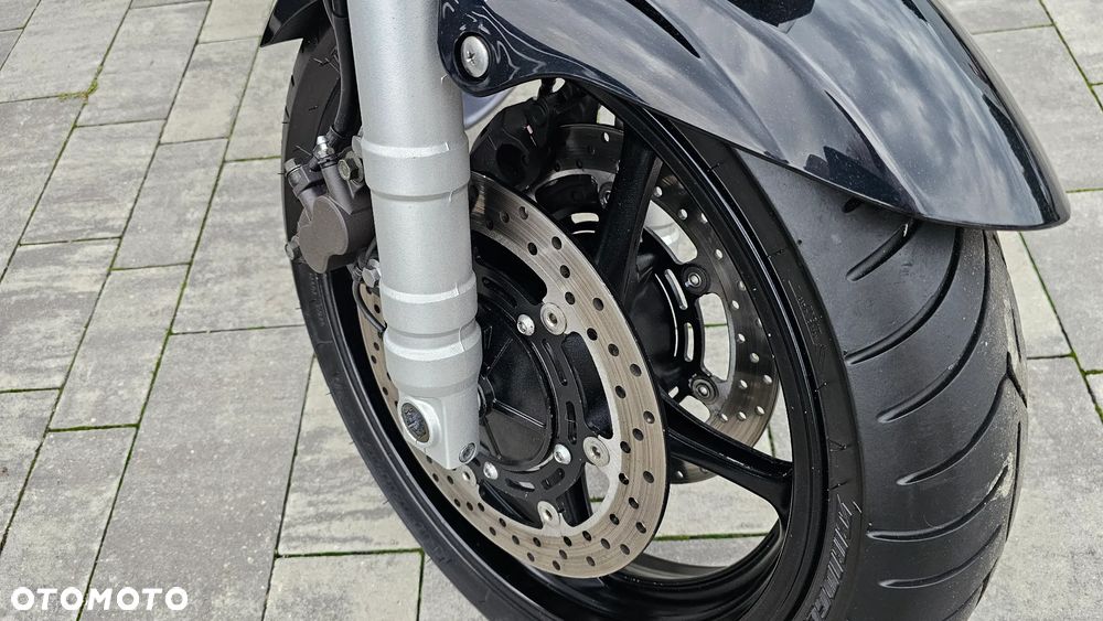 Yamaha FZ6 - 11