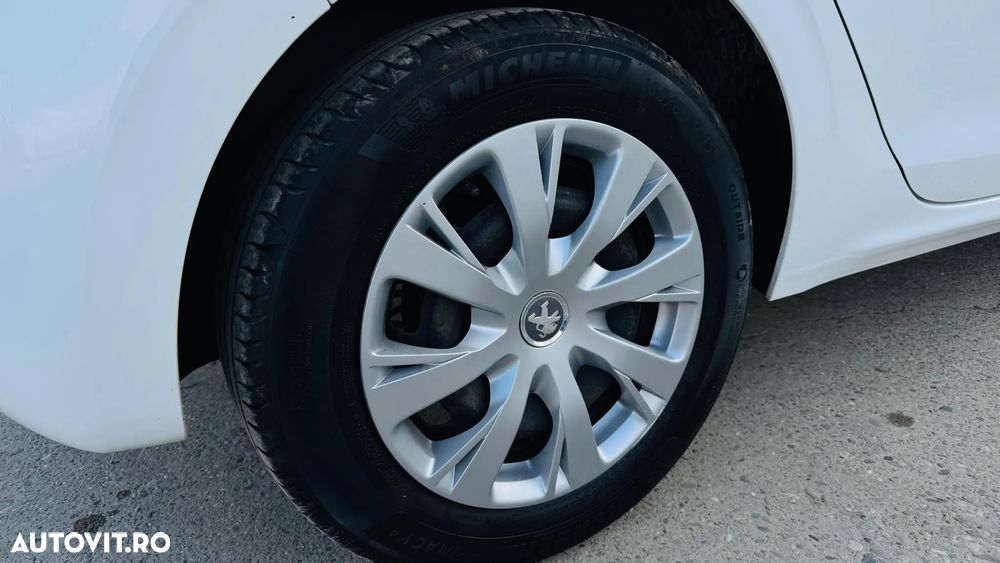 Peugeot 208 PureTech 82 Active - 24