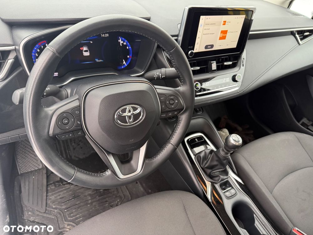 Toyota Corolla 1.5 Comfort - 17