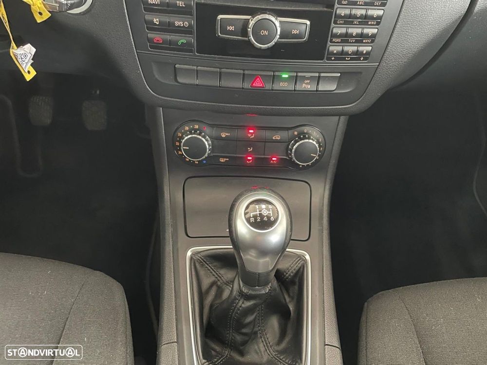 Mercedes-Benz B 180 CDI BlueEFFICIENCY Edition - 41