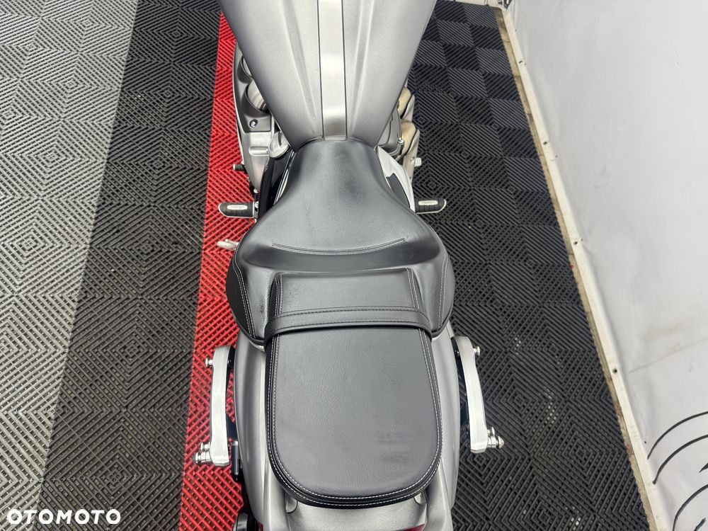 Triumph Rocket - 22