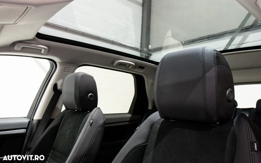 Land Rover Discovery Sport 2.0 P250 MHEV SE - 15
