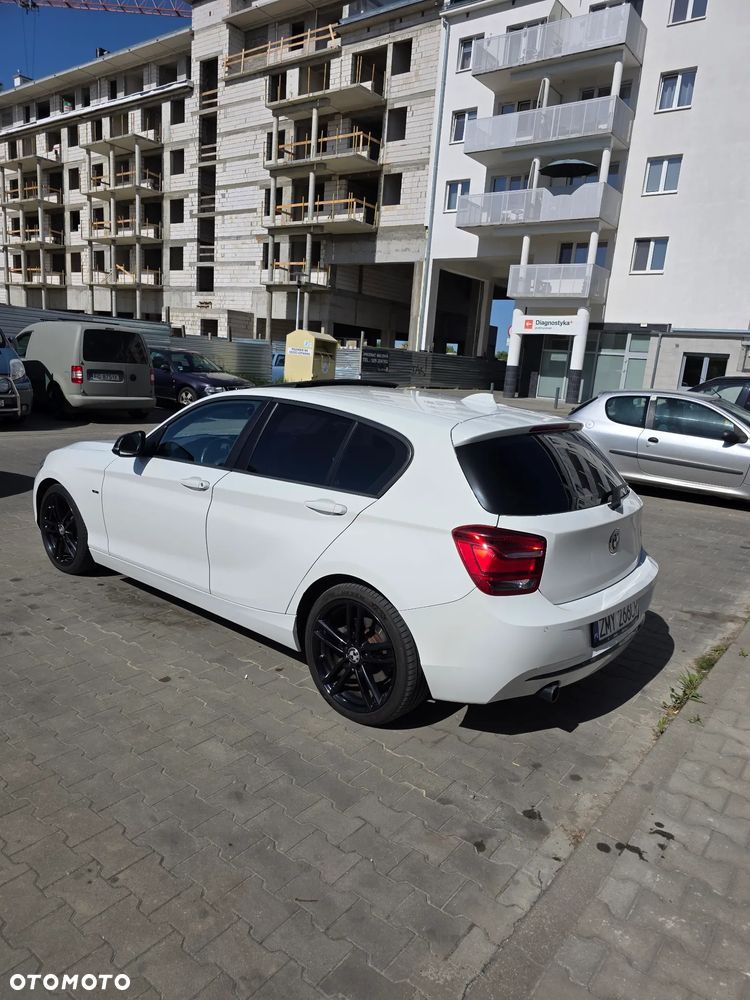 BMW Seria 1 120d Sport-Aut - 3