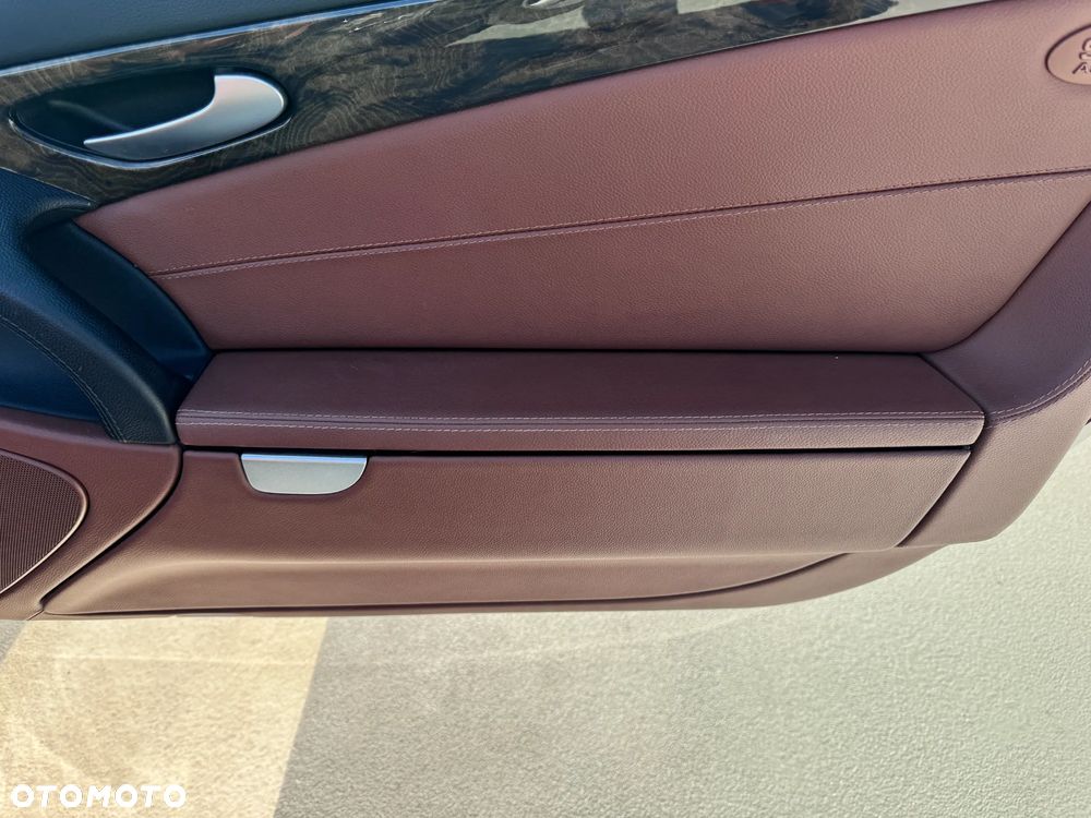 Mercedes-Benz SL - 38