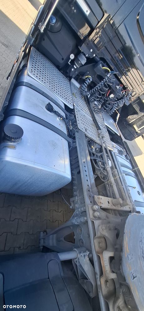 DAF XG+ - 15