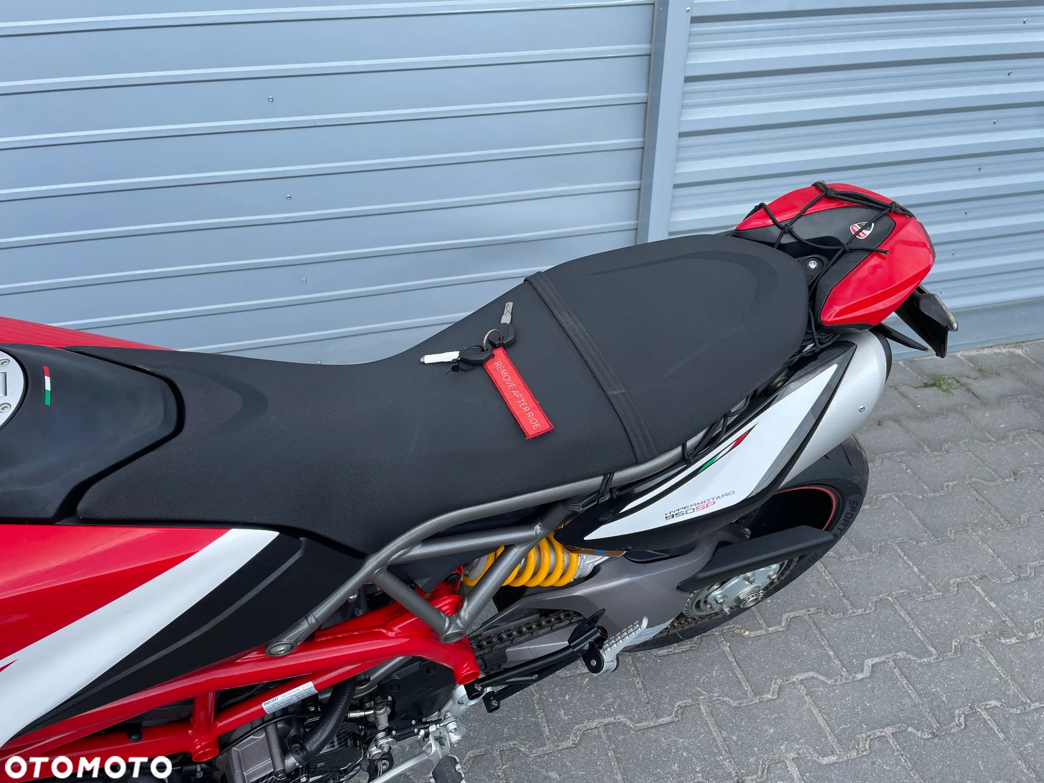 Ducati Hypermotard - 14
