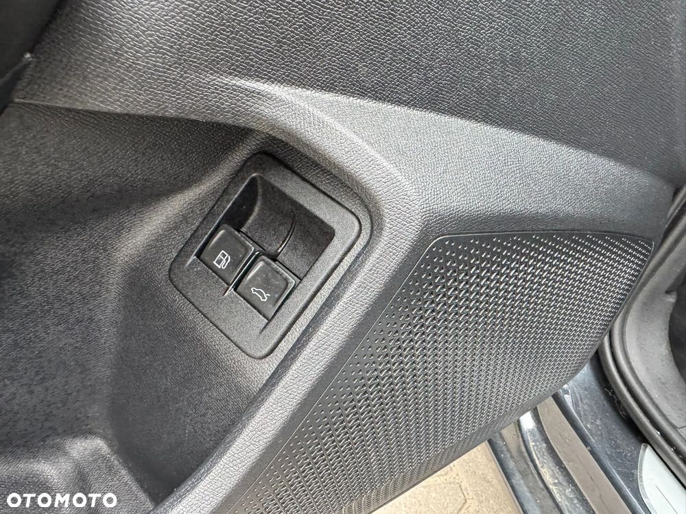 Seat Leon 1.4 eHybrid Xcellence DSG - 21