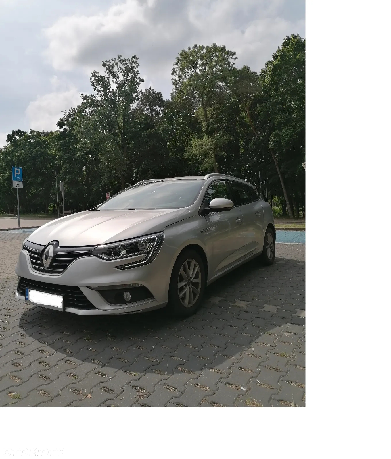 Renault Megane 1.2 Energy TCe Bose - 6