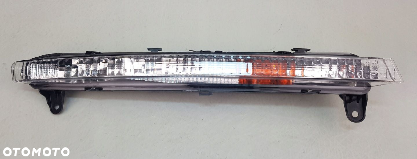 AUDI Q7 4L KIERUNKOWSKAZ PRAWY LAMPA PRAWA ORYG - 2