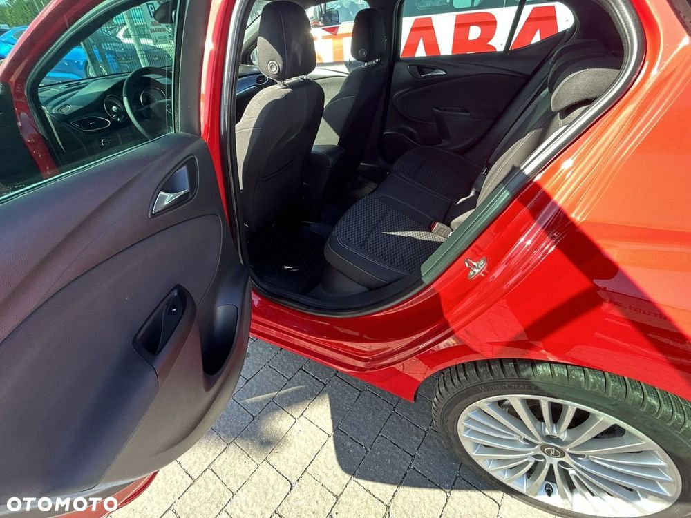 Opel Astra - 11