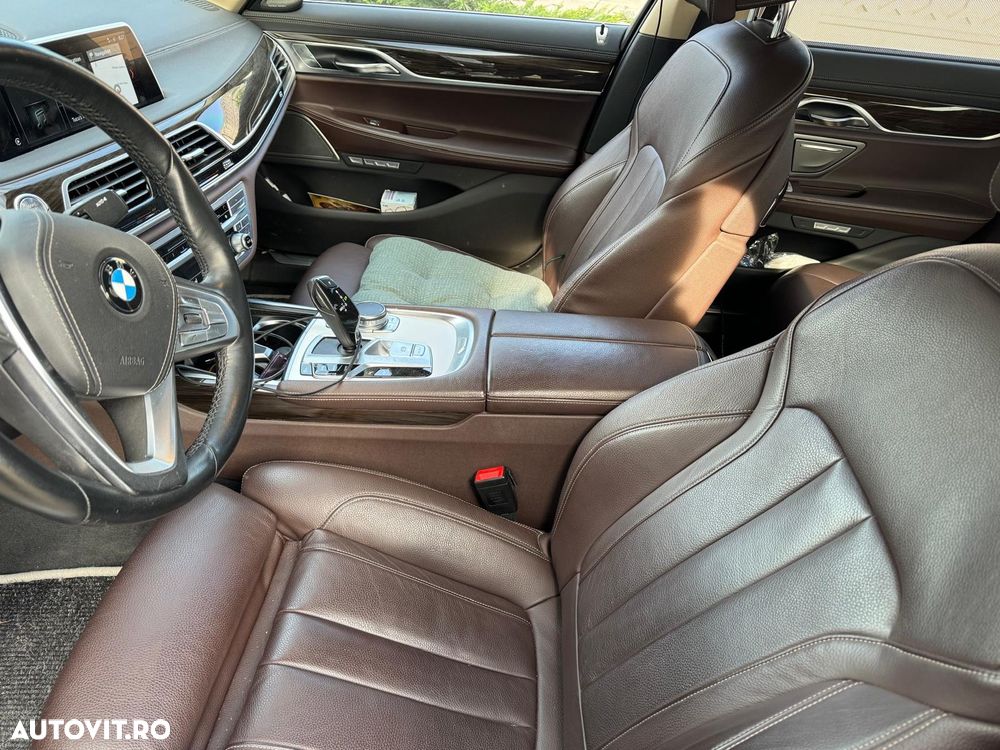 BMW Seria 7 730d xDrive - 11
