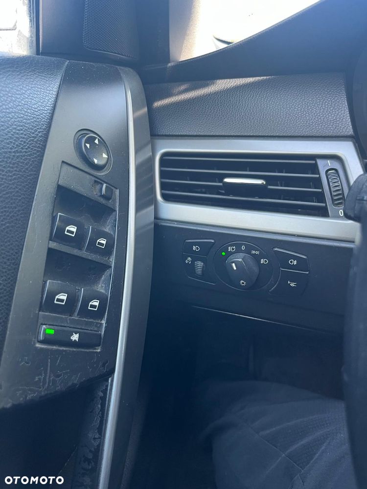 BMW Seria 5 520d - 8