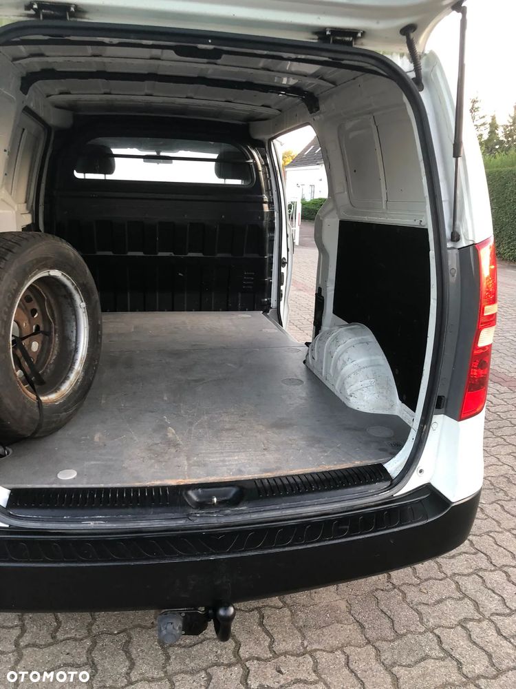 Hyundai H-1 Cargo teilverglast DF - 26