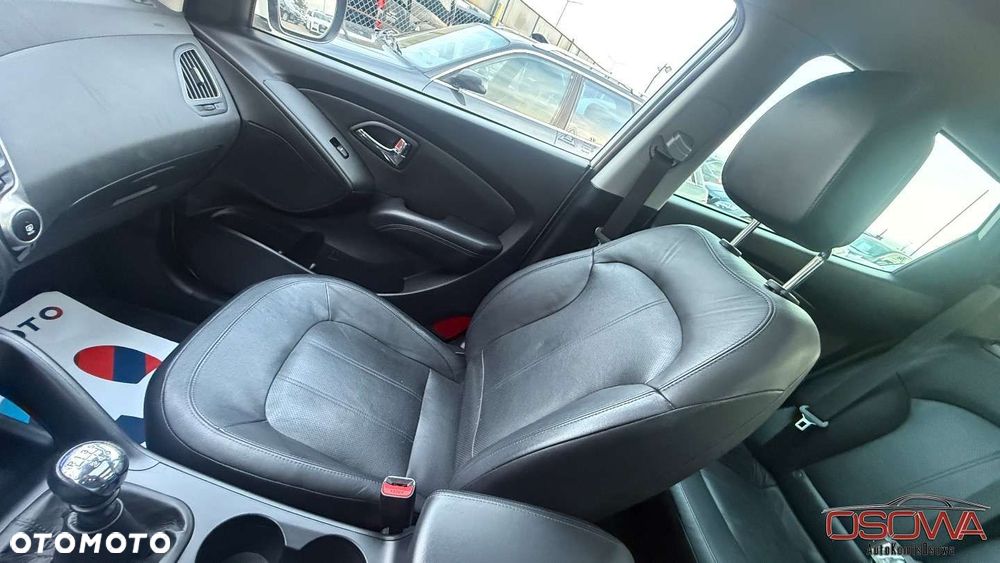 Hyundai ix35 - 23