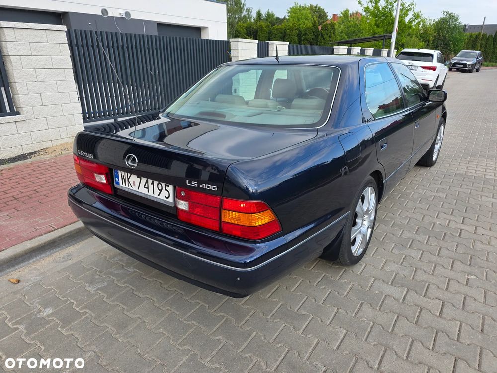 Lexus LS Standard - 5