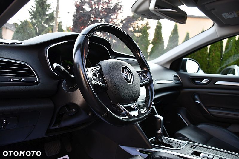Renault Megane 1.5 dCi Bose EDC - 10