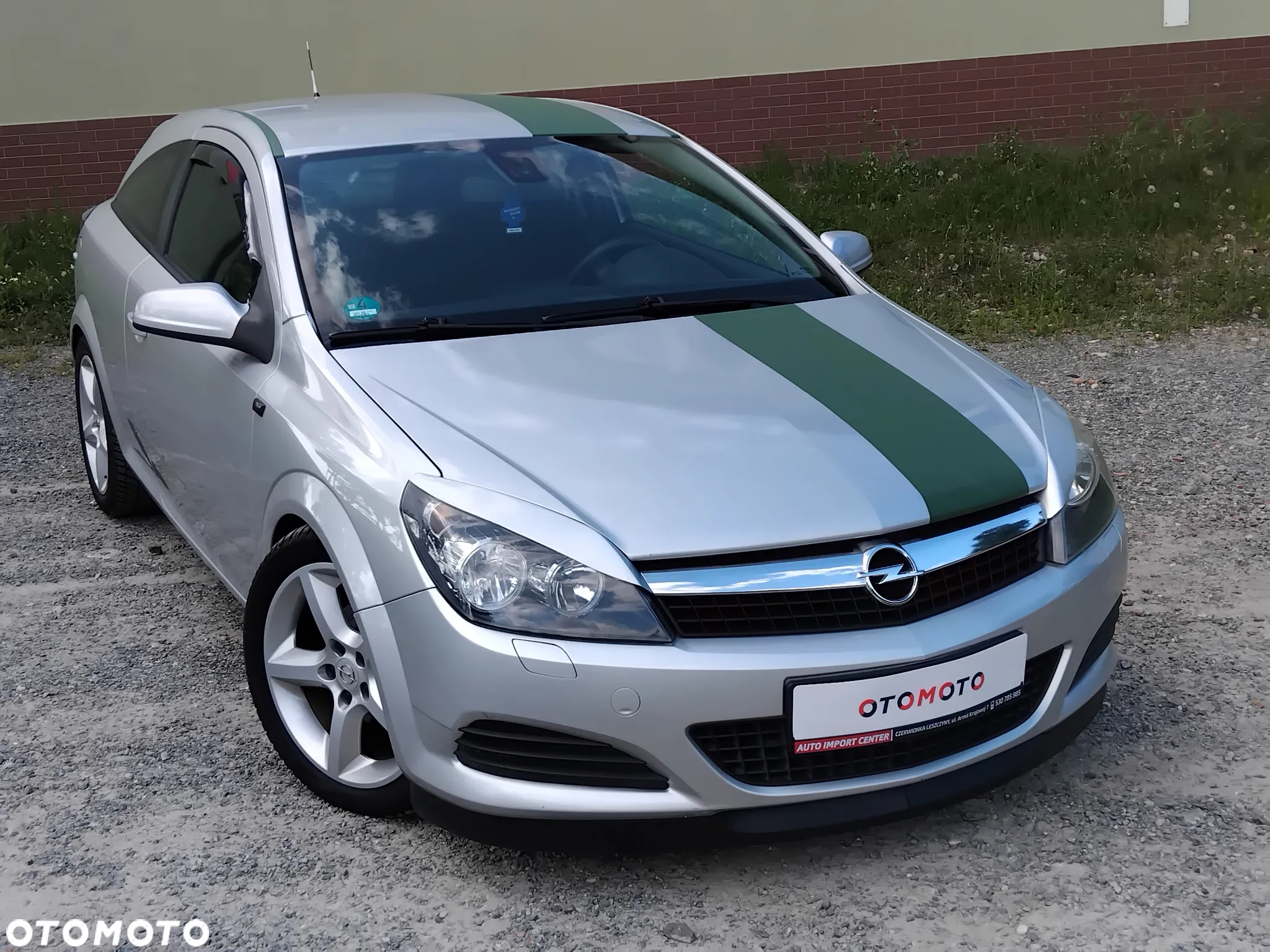 Opel Astra GTC 1.6 - 27