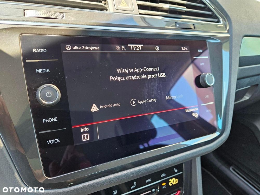 Volkswagen Tiguan - 21