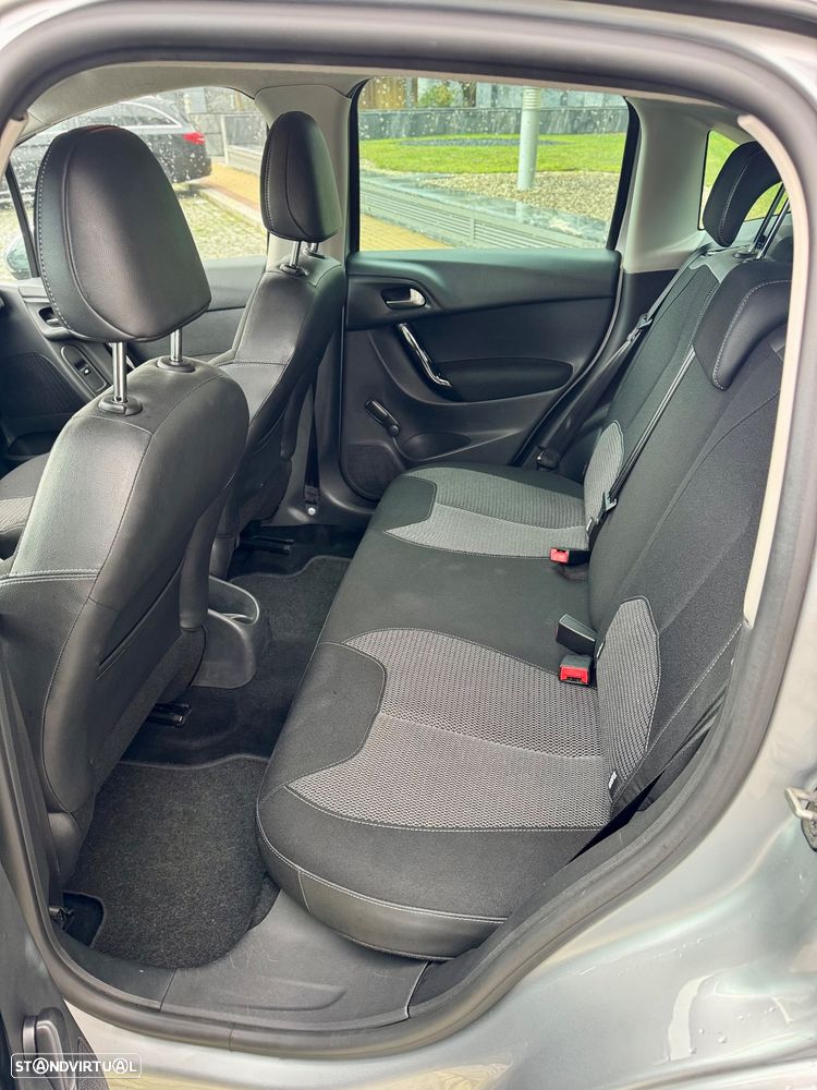 Citroën C3 1.4 HDi Attraction - 18