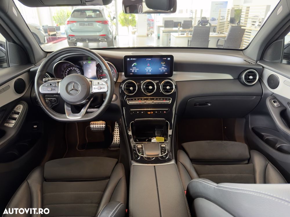 Mercedes-Benz GLC 200 4MATIC 9G-TRONIC AMG Line - 12