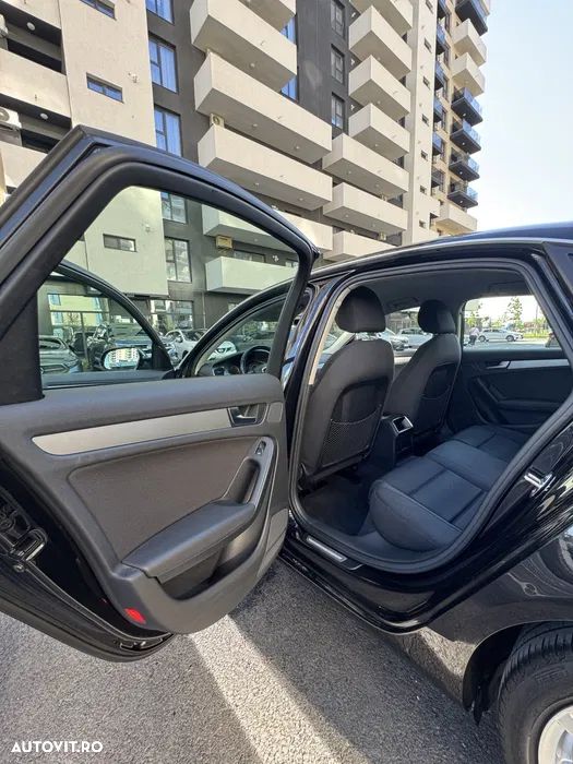 Audi A4 2.0 TDI DPF Ambiente - 6